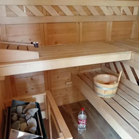 Vadgalamb Apartmanhaz